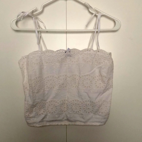 White tank top - Picture 1 of 2